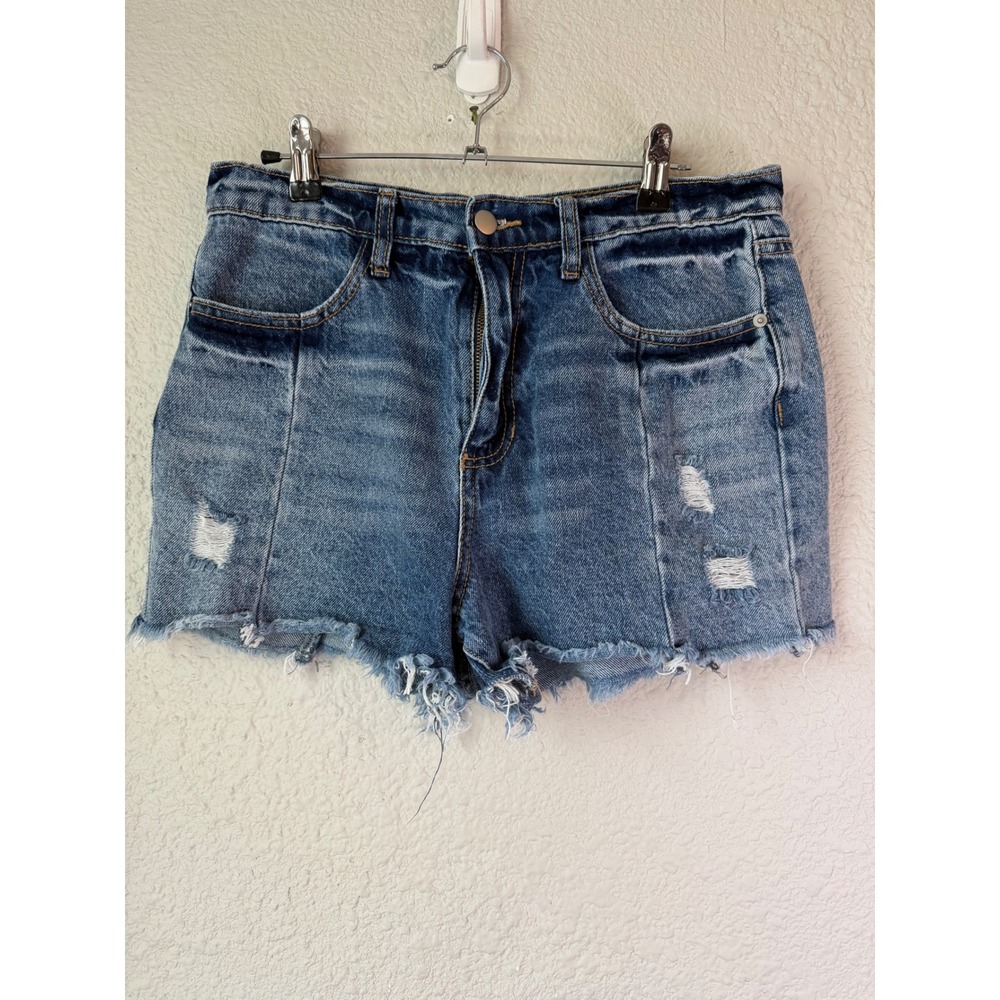 Altar'd State Womens Distressed Denim Shorts Medium Wash Raw Hem Size‎ M